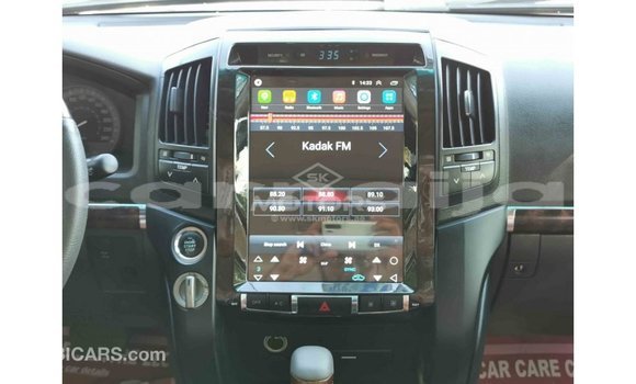 Buy Import Toyota Land Cruiser White Car in Import - Dubai in Abia State Buy Import Toyota Land Cruiser White Car in Import - Dubai in Abia State