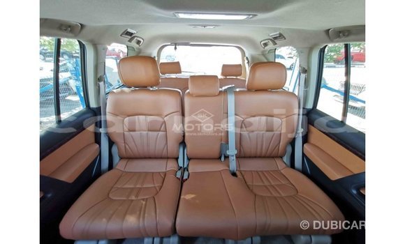 Buy Import Toyota Land Cruiser White Car in Import - Dubai in Abia State Buy Import Toyota Land Cruiser White Car in Import - Dubai in Abia State