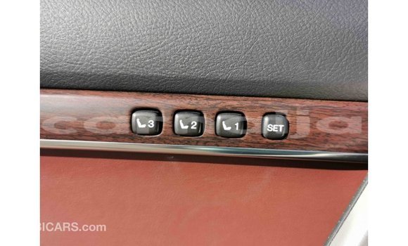 Acheter Import Voiture Toyota Land Cruiser Noir à Import - Dubai, État d'Abia Acheter Import Voiture Toyota Land Cruiser Noir à Import - Dubai, État d'Abia