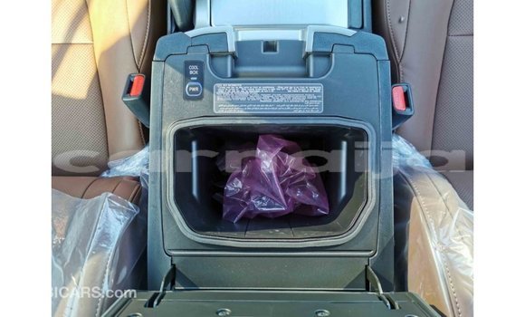 Acheter Import Voiture Toyota Land Cruiser Noir à Import - Dubai, État d'Abia Acheter Import Voiture Toyota Land Cruiser Noir à Import - Dubai, État d'Abia