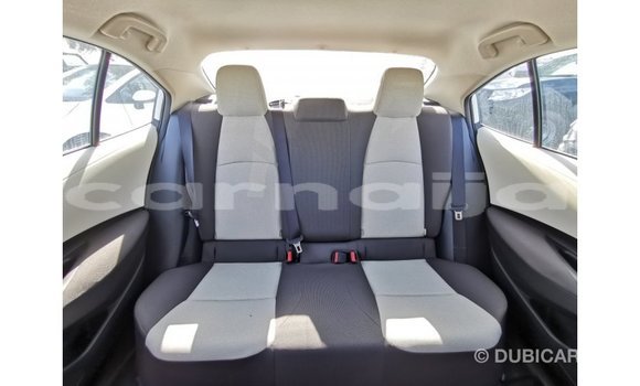 Acheter Import Voiture Toyota Corolla Blanc à Import - Dubai, État d'Abia Acheter Import Voiture Toyota Corolla Blanc à Import - Dubai, État d'Abia