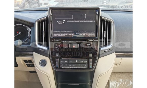 Acheter Import Voiture Toyota Land Cruiser Blanc à Import - Dubai, État d'Abia Acheter Import Voiture Toyota Land Cruiser Blanc à Import - Dubai, État d'Abia