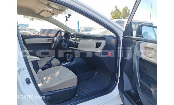 Buy Import Toyota Corolla White Car in Import - Dubai in Abia State Buy Import Toyota Corolla White Car in Import - Dubai in Abia State