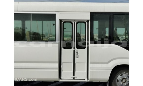 Buy Import Toyota Coaster White Car in Import - Dubai in Abia State Buy Import Toyota Coaster White Car in Import - Dubai in Abia State