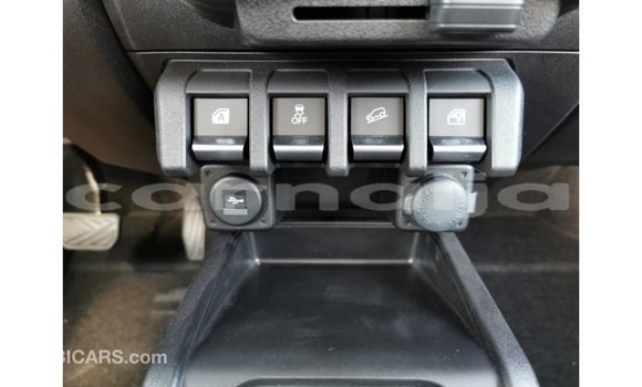 Acheter Import Voiture Suzuki Jimny Blanc à Import - Dubai, État d'Abia Acheter Import Voiture Suzuki Jimny Blanc à Import - Dubai, État d'Abia