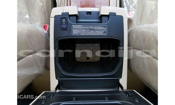 Buy Import Toyota Land Cruiser White Car in Import - Dubai in Abia State Buy Import Toyota Land Cruiser White Car in Import - Dubai in Abia State