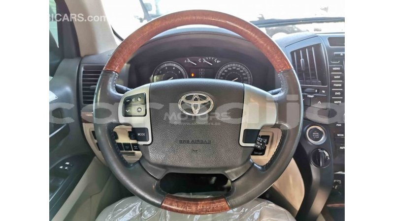 Big with watermark toyota land cruiser abia state import dubai 14860