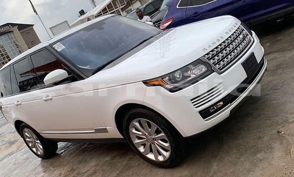 Buy Used Land Rover Range Rover Vogue White Car in Lagos in Lagos State