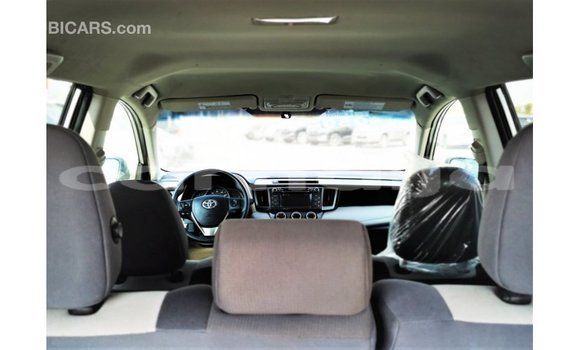 Buy Import Toyota HiAce Other Truck in Import - Dubai in Abia State Buy Import Toyota HiAce Other Truck in Import - Dubai in Abia State