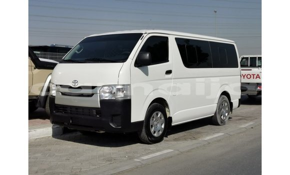 Buy Import Toyota Hiace White Car in Import - Dubai in Abia State Buy Import Toyota Hiace White Car in Import - Dubai in Abia State