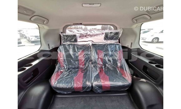 Acheter Import Voiture Toyota Land Cruiser Noir à Import - Dubai, État d'Abia Acheter Import Voiture Toyota Land Cruiser Noir à Import - Dubai, État d'Abia