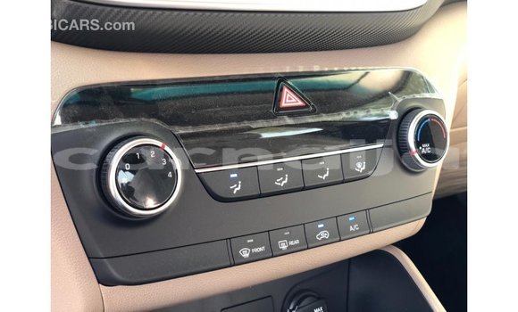 Buy Import Hyundai Tucson White Car in Import - Dubai in Abia State Buy Import Hyundai Tucson White Car in Import - Dubai in Abia State