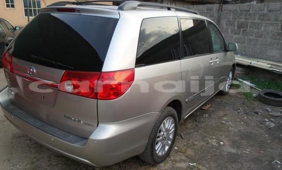 Buy Import Toyota Sienna Silver Car in Ipokia in Ogun State