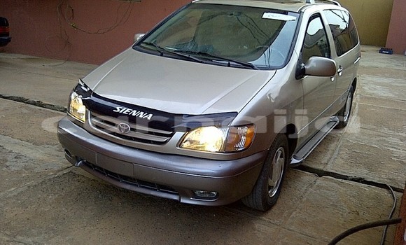 Acheter Import Voiture Toyota Sienna Autre à Ipokia, État d'Ogun Acheter Import Voiture Toyota Sienna Autre à Ipokia, État d'Ogun