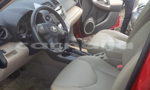 Acheter Occasion Voiture Toyota RAV4 Rouge à Lagos, État de Lagos Acheter Occasion Voiture Toyota RAV4 Rouge à Lagos, État de Lagos