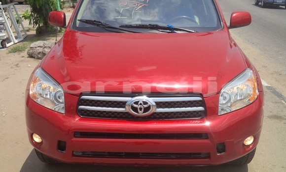 Acheter Occasion Voiture Toyota RAV4 Rouge à Lagos, État de Lagos Acheter Occasion Voiture Toyota RAV4 Rouge à Lagos, État de Lagos