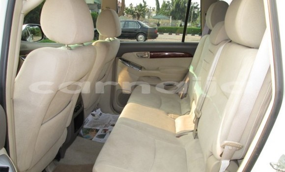 Acheter Neuf Voiture Toyota Prado Blanc à Lagos, État de Lagos Acheter Neuf Voiture Toyota Prado Blanc à Lagos, État de Lagos
