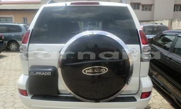 Acheter Neuf Voiture Toyota Prado Blanc à Lagos, État de Lagos Acheter Neuf Voiture Toyota Prado Blanc à Lagos, État de Lagos