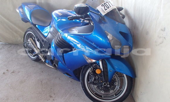 Buy Import Kawasaki ZR-X Blue Bike in Ipokia in Ogun State Buy Import Kawasaki ZR-X Blue Bike in Ipokia in Ogun State
