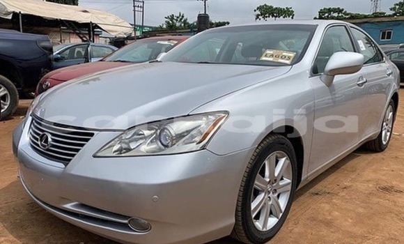 Buy Used Lexus ES Silver Car in Lagos in Lagos State Buy Used Lexus ES Silver Car in Lagos in Lagos State