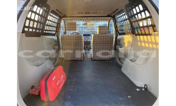 Buy Import Toyota Avanza White Car in Import - Dubai in Abia State Buy Import Toyota Avanza White Car in Import - Dubai in Abia State