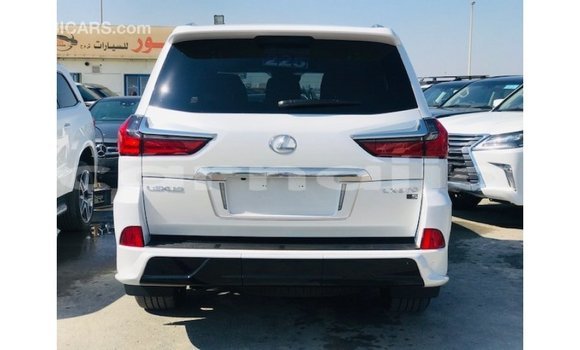 Acheter Import Voiture Lexus LX Blanc à Import - Dubai, État d'Abia Acheter Import Voiture Lexus LX Blanc à Import - Dubai, État d'Abia