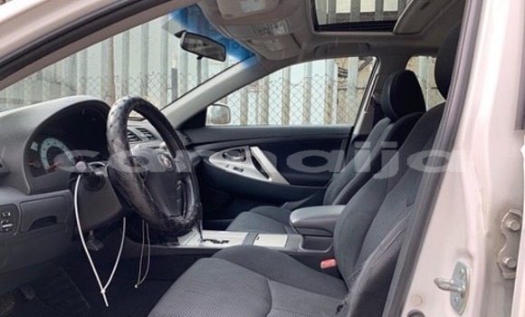 Buy Used Toyota Camry White Car in Lagos in Lagos State Buy Used Toyota Camry White Car in Lagos in Lagos State