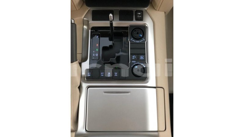 Big with watermark toyota land cruiser abia state import dubai 14992