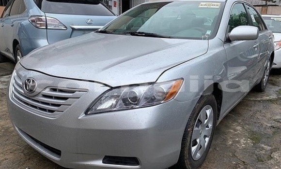 Buy Used Toyota Camry Silver Car in Lagos in Lagos State Buy Used Toyota Camry Silver Car in Lagos in Lagos State
