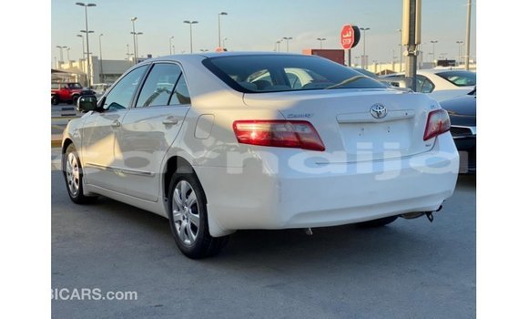 Buy Import Toyota Camry White Car in Import - Dubai in Abia State Buy Import Toyota Camry White Car in Import - Dubai in Abia State