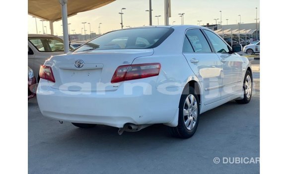 Buy Import Toyota Camry White Car in Import - Dubai in Abia State Buy Import Toyota Camry White Car in Import - Dubai in Abia State