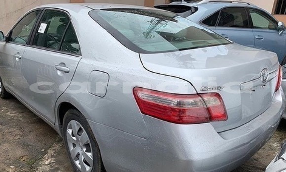 Buy Used Toyota Camry Silver Car in Lagos in Lagos State Buy Used Toyota Camry Silver Car in Lagos in Lagos State