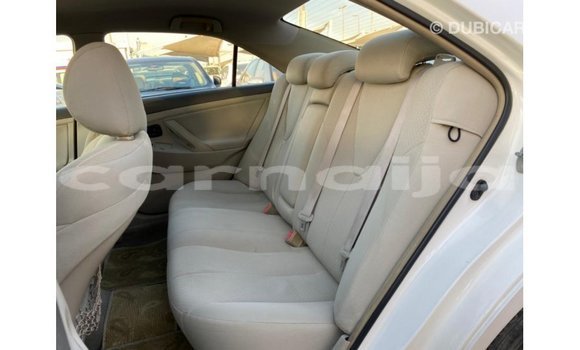 Buy Import Toyota Camry White Car in Import - Dubai in Abia State Buy Import Toyota Camry White Car in Import - Dubai in Abia State