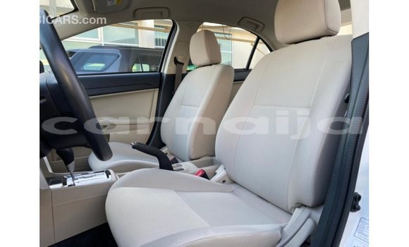 Buy Import Mitsubishi Lancer White Car in Import - Dubai in Abia State Buy Import Mitsubishi Lancer White Car in Import - Dubai in Abia State