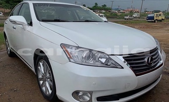 Buy Used Lexus ES White Car in Lagos in Lagos State Buy Used Lexus ES White Car in Lagos in Lagos State