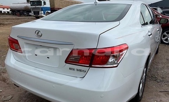 Buy Used Lexus ES White Car in Lagos in Lagos State Buy Used Lexus ES White Car in Lagos in Lagos State