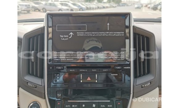 Buy Import Toyota Land Cruiser White Car in Import - Dubai in Abia State Buy Import Toyota Land Cruiser White Car in Import - Dubai in Abia State