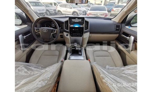 Buy Import Toyota Land Cruiser White Car in Import - Dubai in Abia State Buy Import Toyota Land Cruiser White Car in Import - Dubai in Abia State