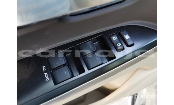 Buy Import Toyota Land Cruiser White Car in Import - Dubai in Abia State Buy Import Toyota Land Cruiser White Car in Import - Dubai in Abia State