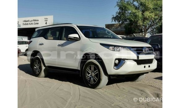 Acheter Import Voiture Toyota Fortuner Blanc à Import - Dubai, État d'Abia Acheter Import Voiture Toyota Fortuner Blanc à Import - Dubai, État d'Abia