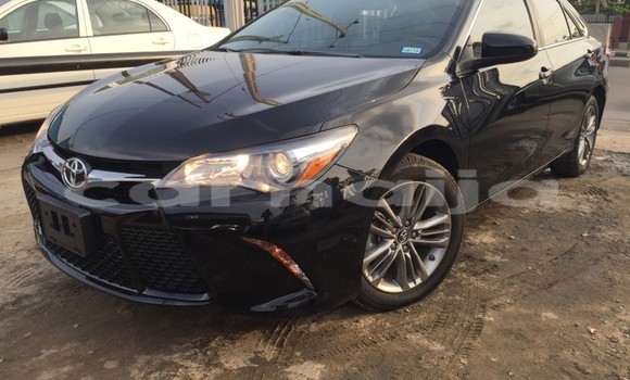 Acheter Neuf Voiture Toyota Camry Noir à Lagos, État de Lagos Acheter Neuf Voiture Toyota Camry Noir à Lagos, État de Lagos
