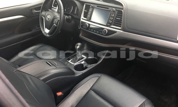 Acheter Neuf Voiture Toyota Highlander Beige à Ipokia, État d'Ogun Acheter Neuf Voiture Toyota Highlander Beige à Ipokia, État d'Ogun