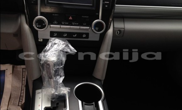 Acheter Neuf Voiture Toyota Camry Beige à Ipokia, État d'Ogun Acheter Neuf Voiture Toyota Camry Beige à Ipokia, État d'Ogun
