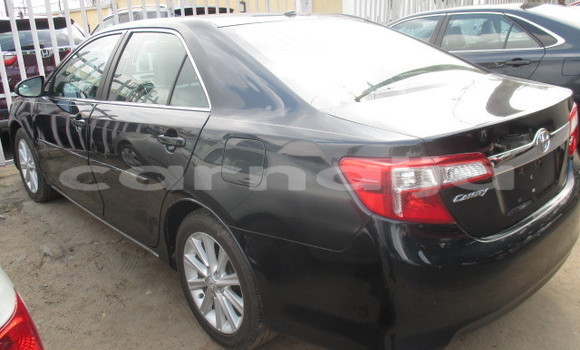 Acheter Neuf Voiture Toyota Camry Noir à Ipokia, État d'Ogun Acheter Neuf Voiture Toyota Camry Noir à Ipokia, État d'Ogun
