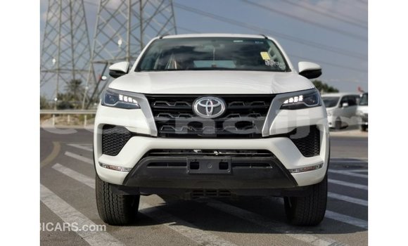Acheter Import Voiture Toyota Fortuner Blanc à Import - Dubai, État d'Abia Acheter Import Voiture Toyota Fortuner Blanc à Import - Dubai, État d'Abia