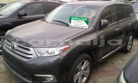 Buy New Toyota Highlander Black Car in Ipokia in Ogun State