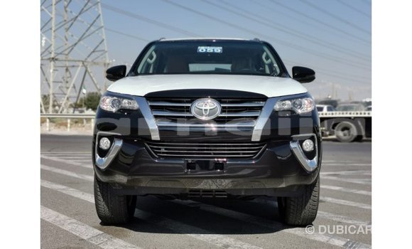 Acheter Import Voiture Toyota Fortuner Noir à Import - Dubai, État d'Abia Acheter Import Voiture Toyota Fortuner Noir à Import - Dubai, État d'Abia