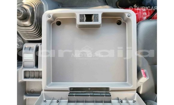 Buy Import Isuzu Rodeo White Car in Import - Dubai in Abia State Buy Import Isuzu Rodeo White Car in Import - Dubai in Abia State