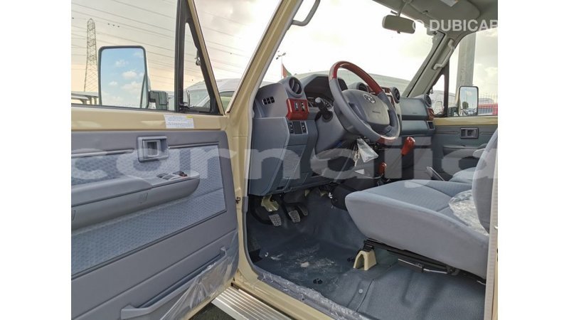 Big with watermark toyota land cruiser abia state import dubai 15134