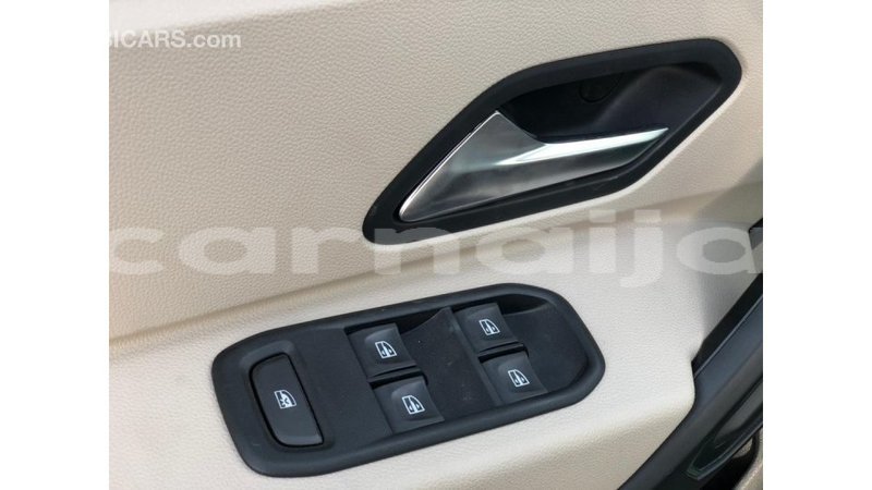 Big with watermark renault duster abia state import dubai 15151